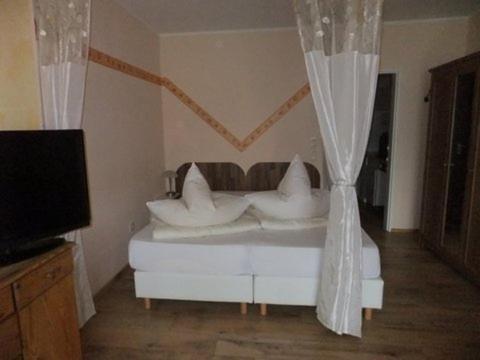 Ferienwohnung Strandhof Mohnesee Δωμάτιο φωτογραφία